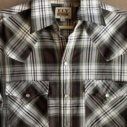 Ely Cattleman grey plaid button up
