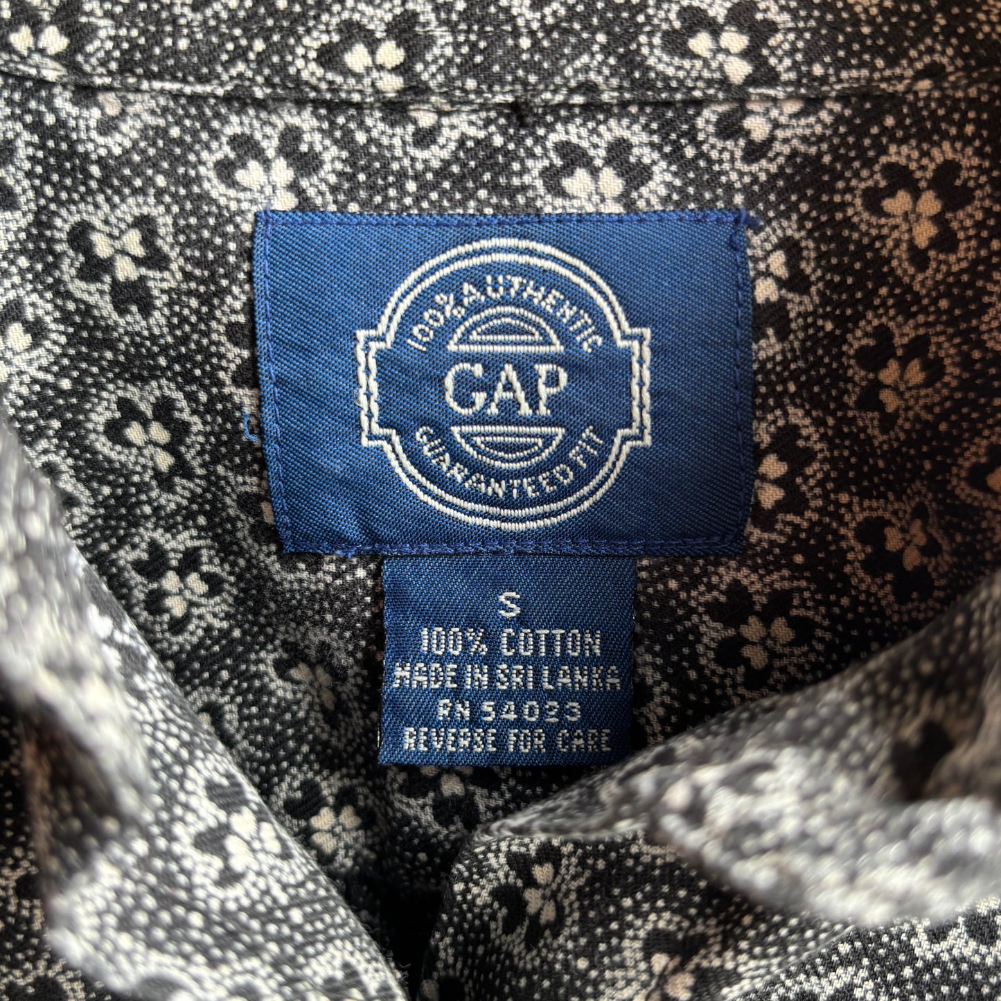 Vintage GAP Black Floral Button Up