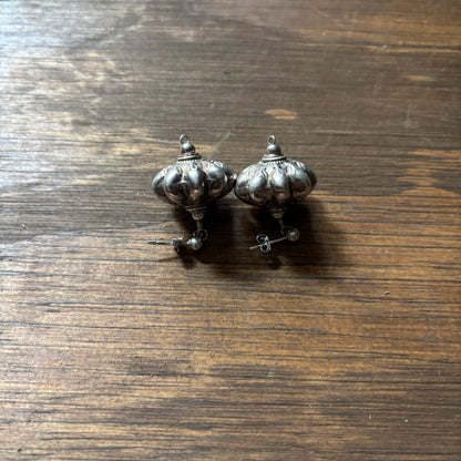 Vintage Metal Bauble Earring