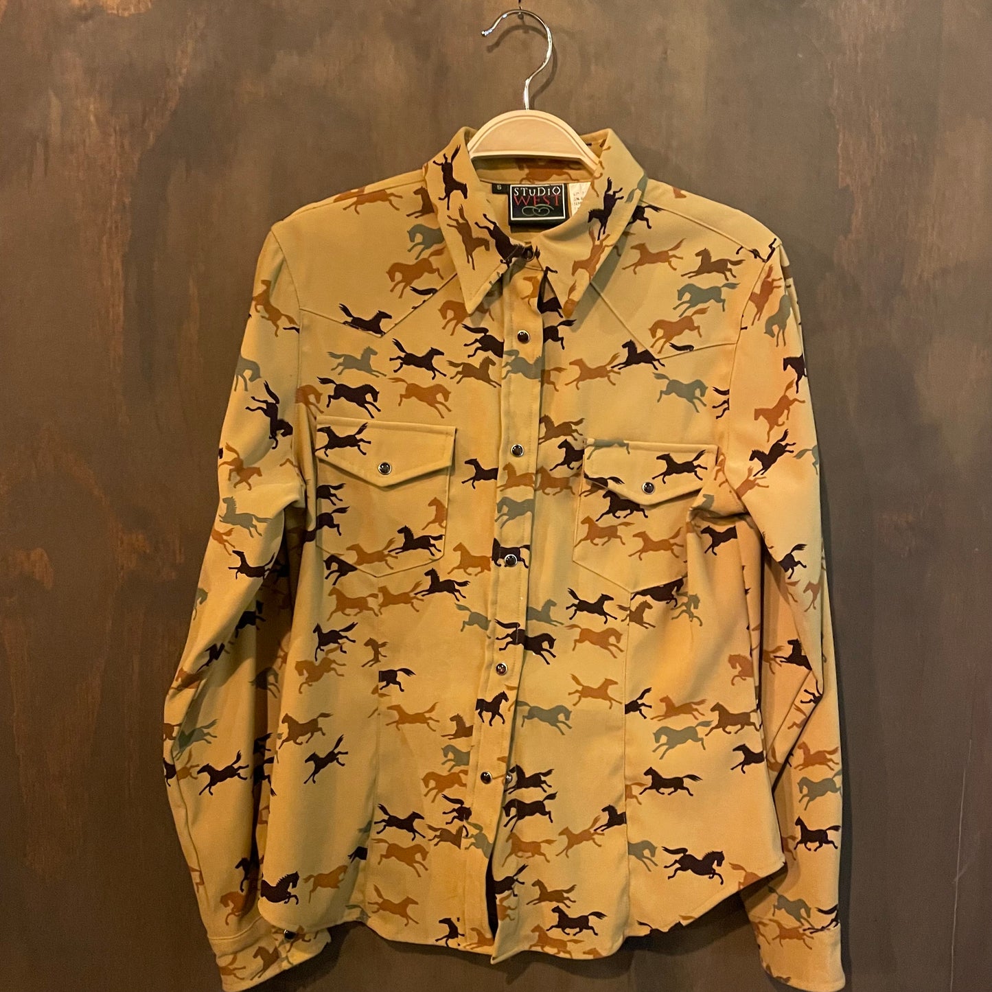 Vintage studio west pearl snap