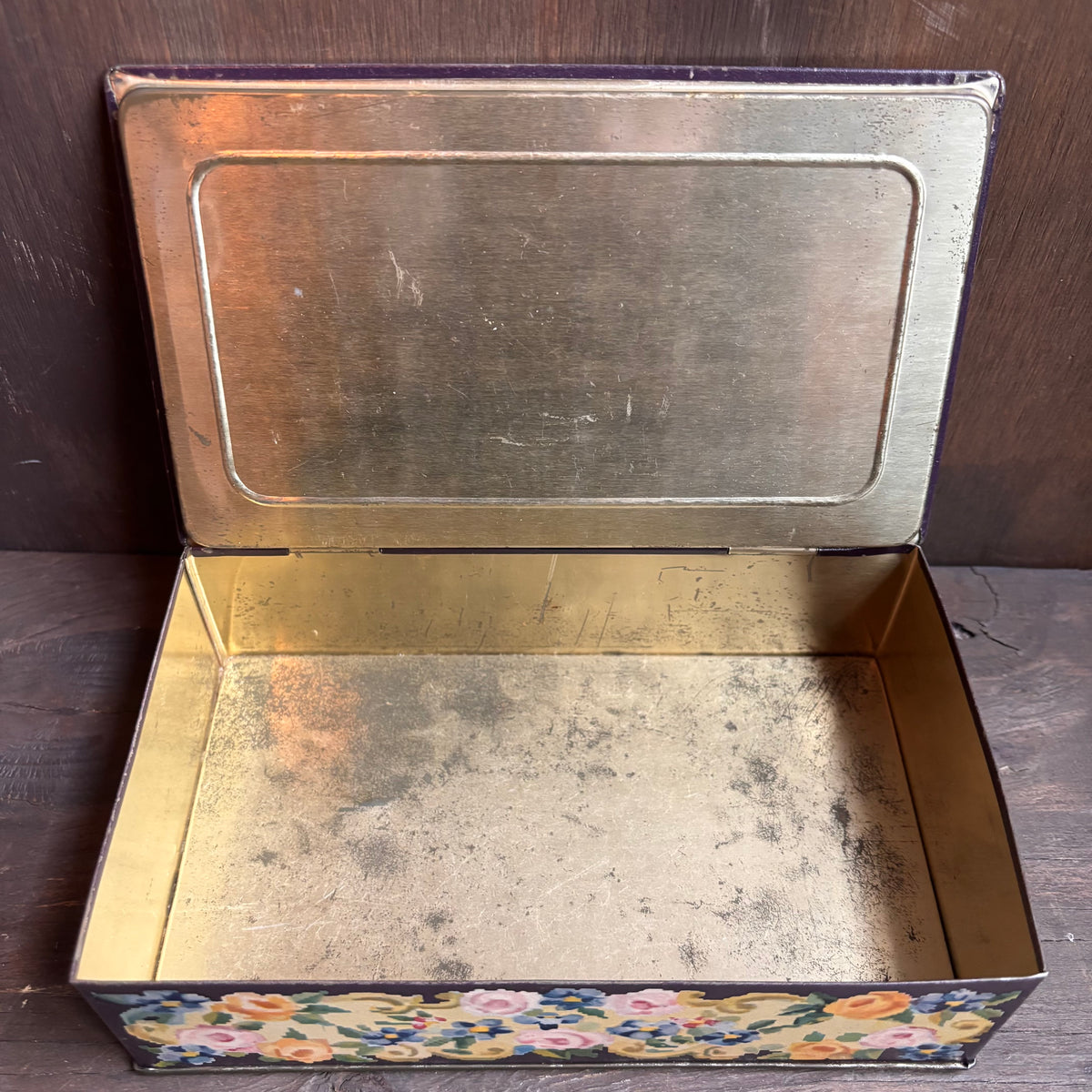 Vintage Flower Chocolate Box