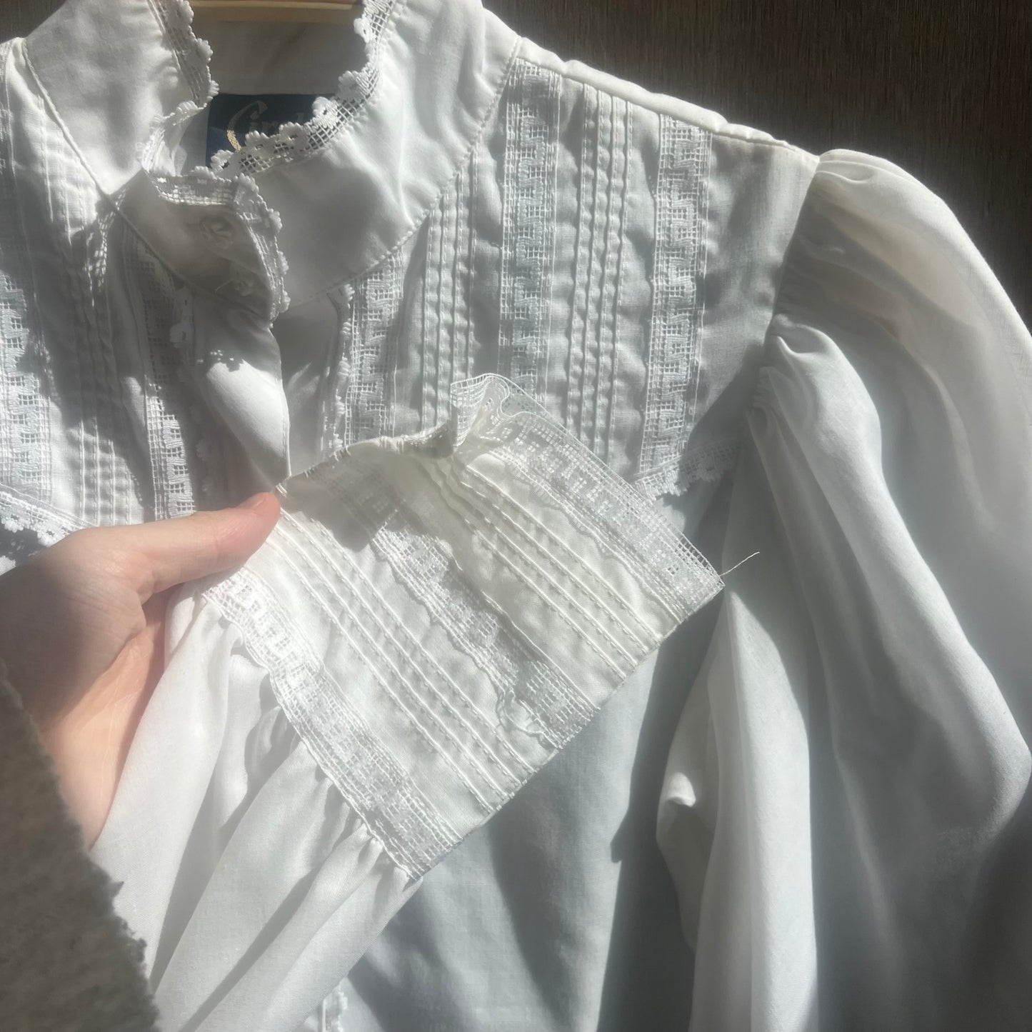 Circle T Western White Blouse