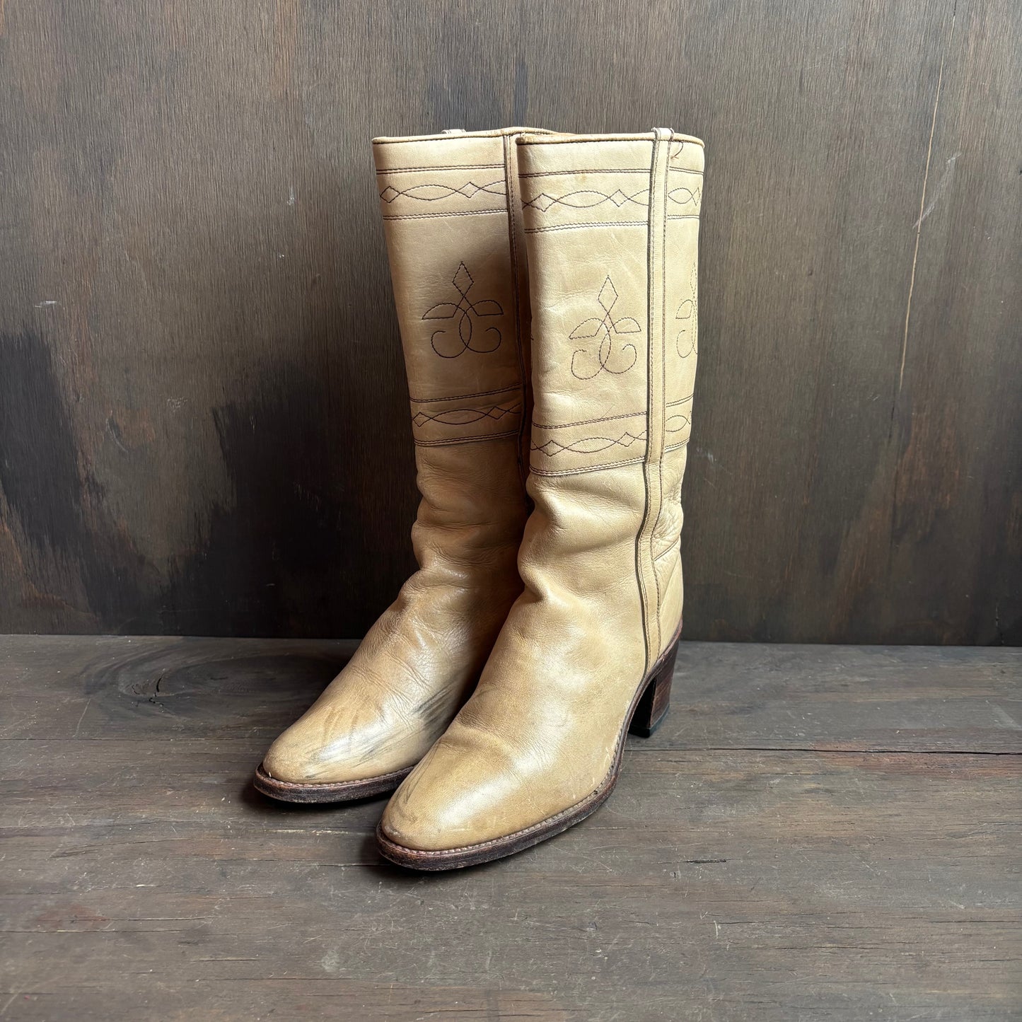 Vintage Beige Leather Boots