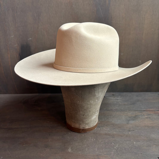 Stetson Beige 5X Hat with Buckle