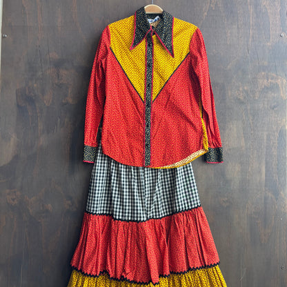 Floral and Gingham Square Dancing Set