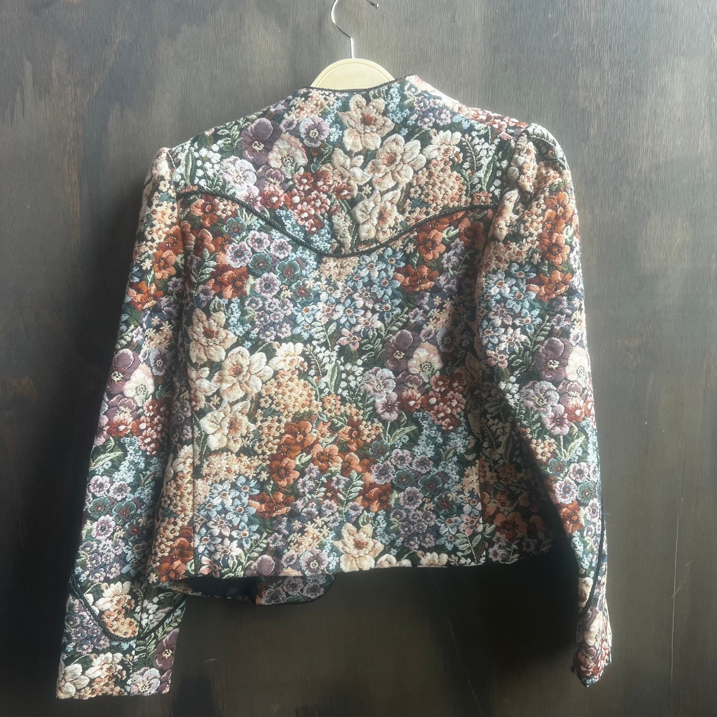 Circle T Floral Blazer