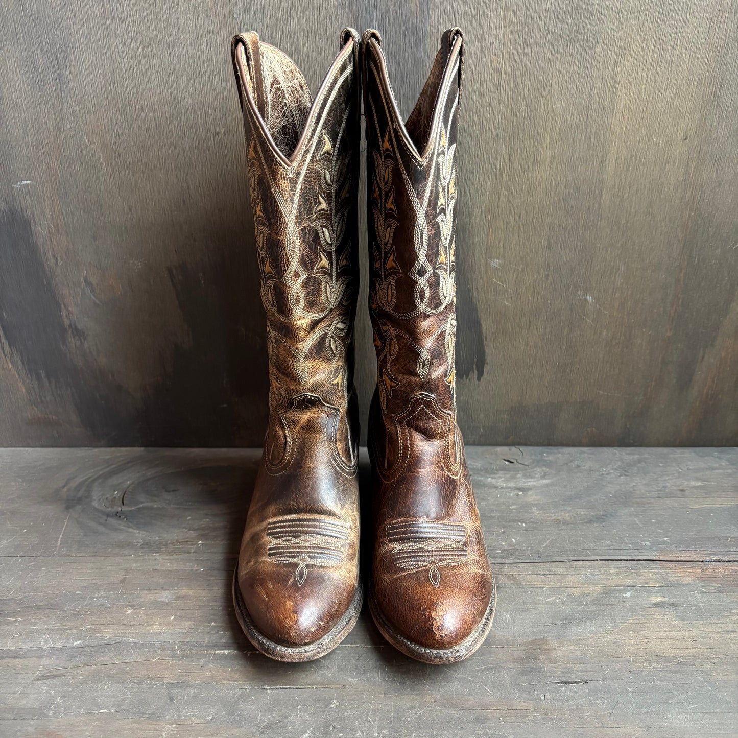 Ariat Brown Boots with Flowers