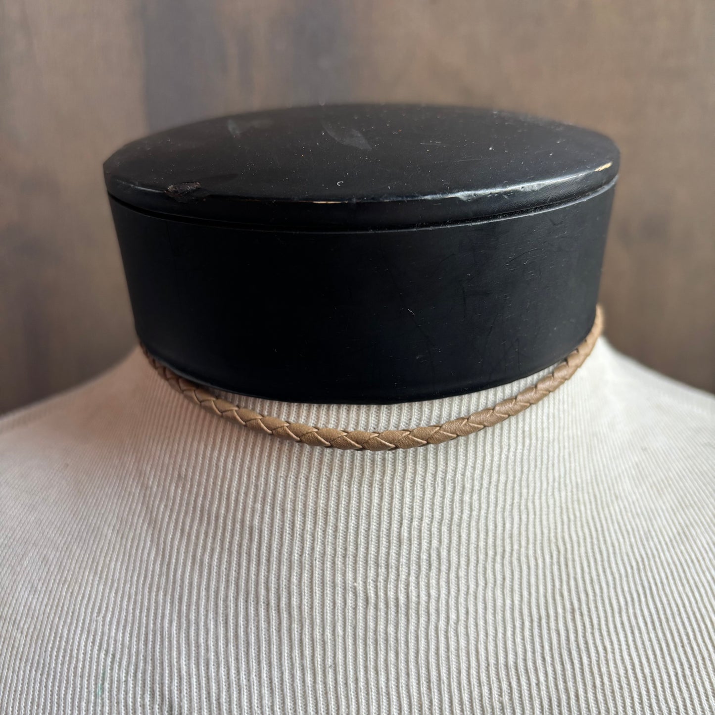 Botswana Agate Bolo on Beige Tie