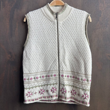 Vintage Woolrich Cream Sweater Vest