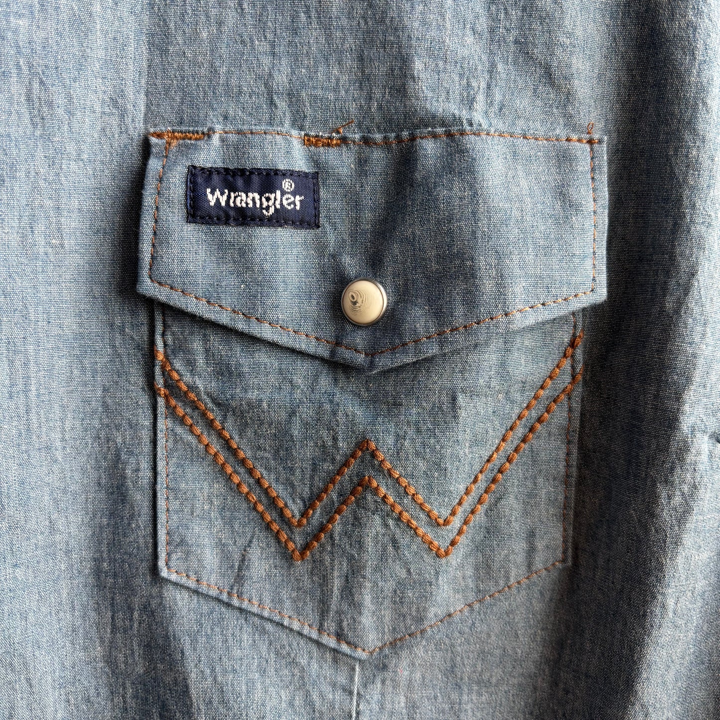 Wrangler Chambray Pearl Snap