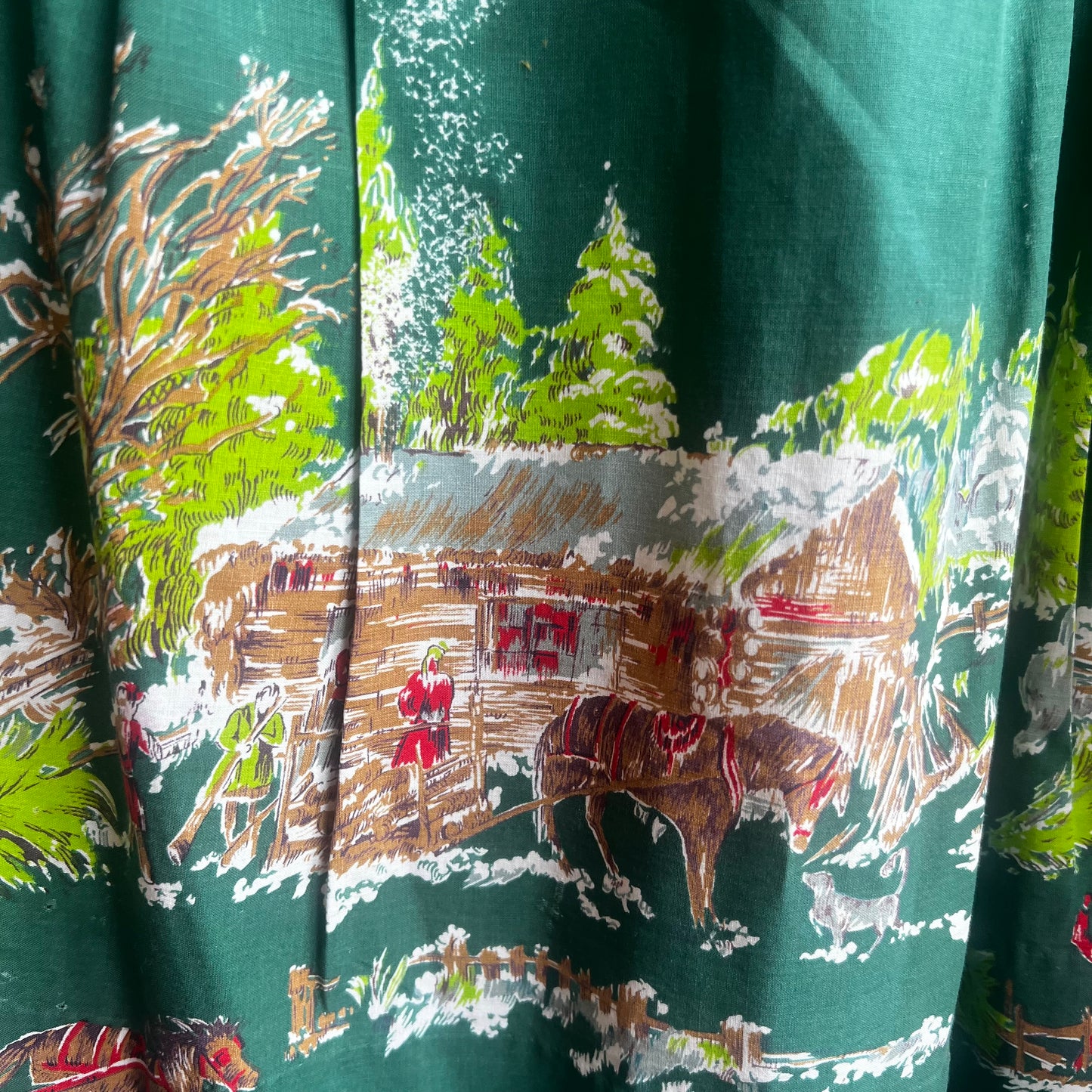 Forest Green Pleated Apron