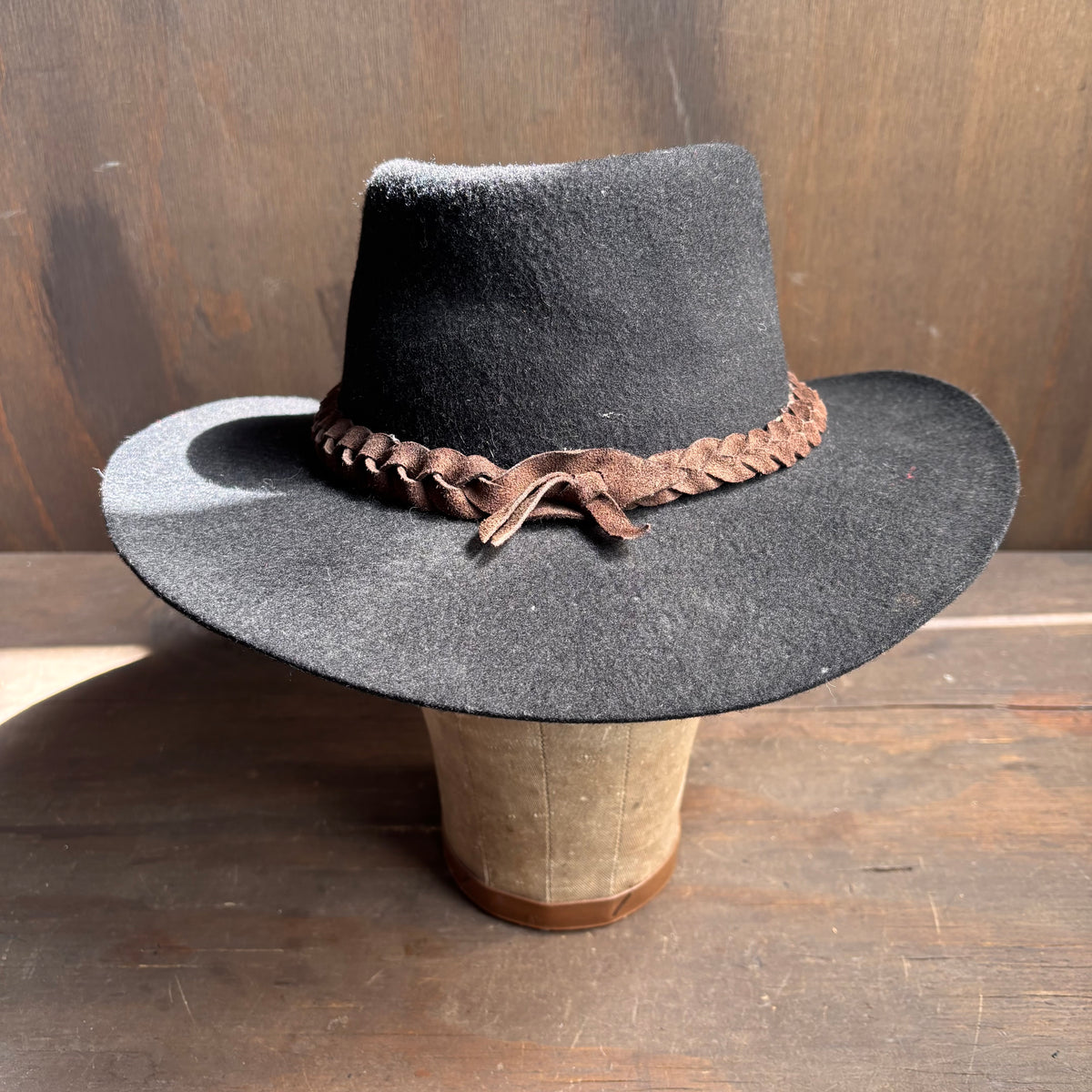 Outback Trading Co. Black Hat