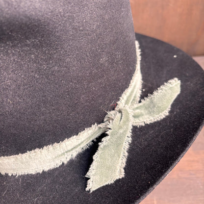 Vintage Dynafelt Black Hat