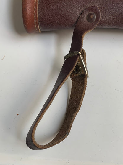Vintage leather arrow quiver