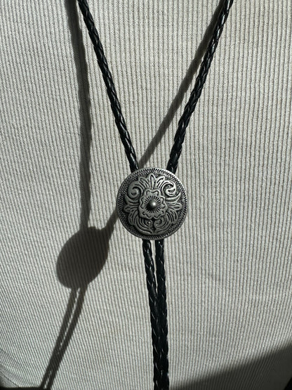 Vintage Concho style bolo ￼