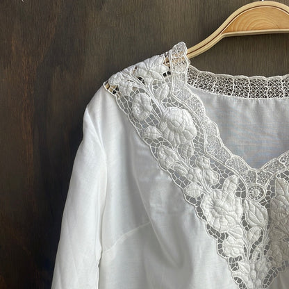 Vintage Linen and Lace Long Sleeve Top