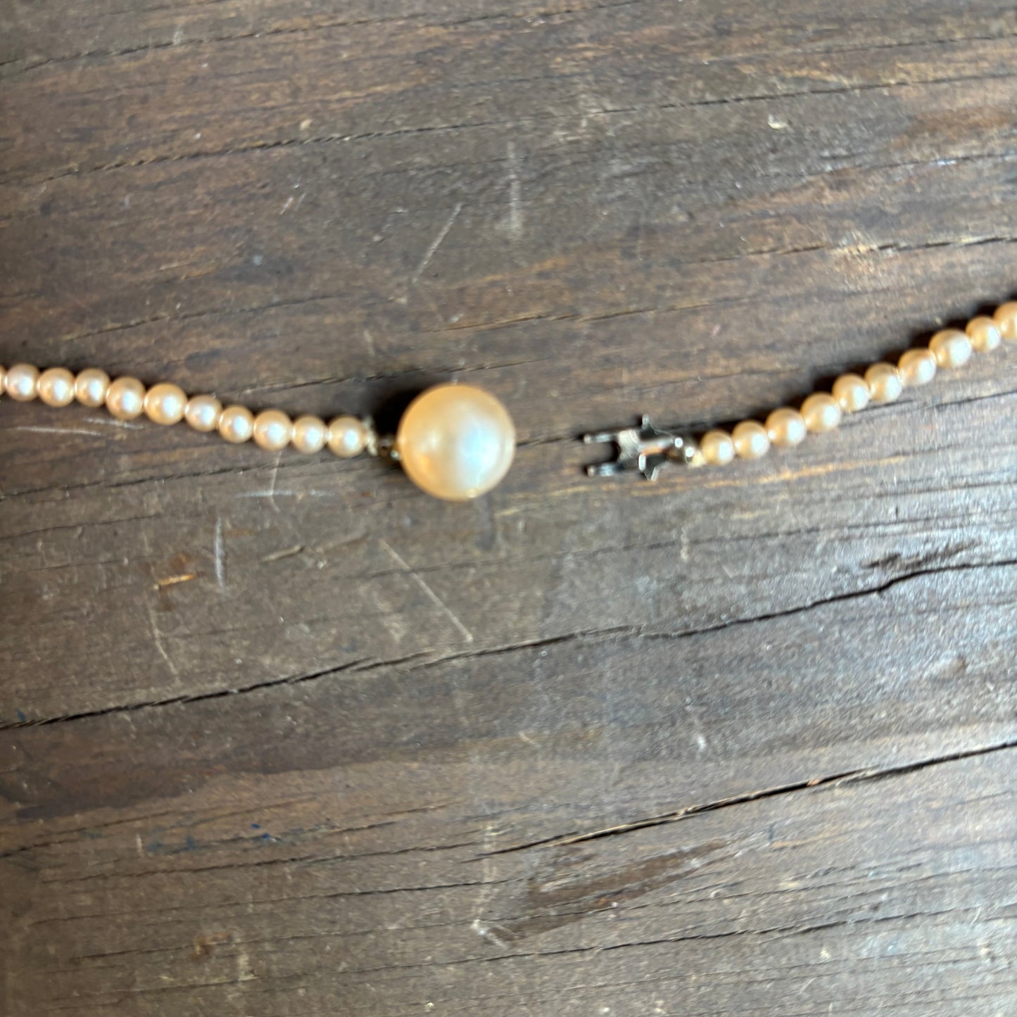 Short Costume Pearl Necklace