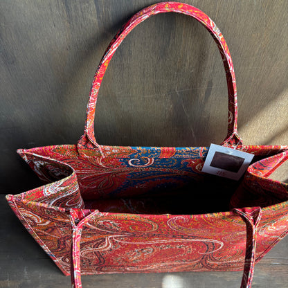 Red Paisley MET Tote Bag