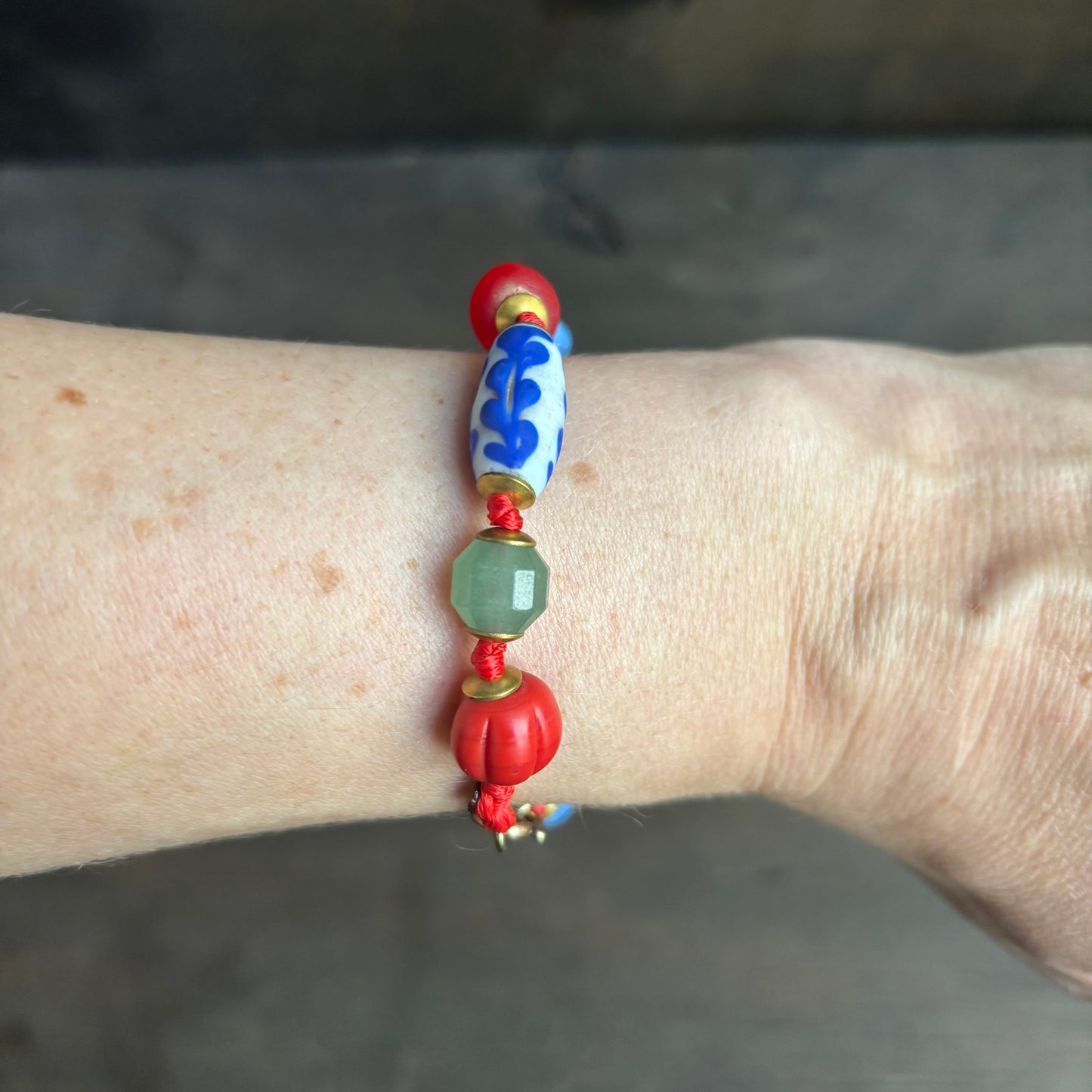 Ostrich Moon Tulip Beaded Bracelet