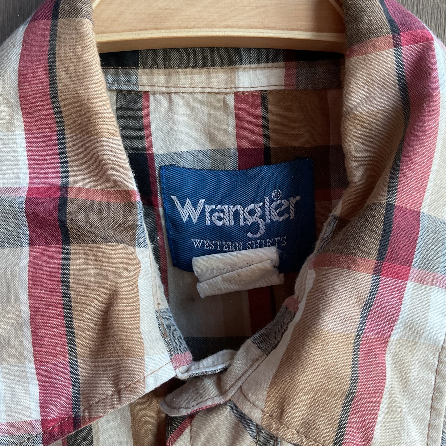 Wrangler Plaid Pearl Snap