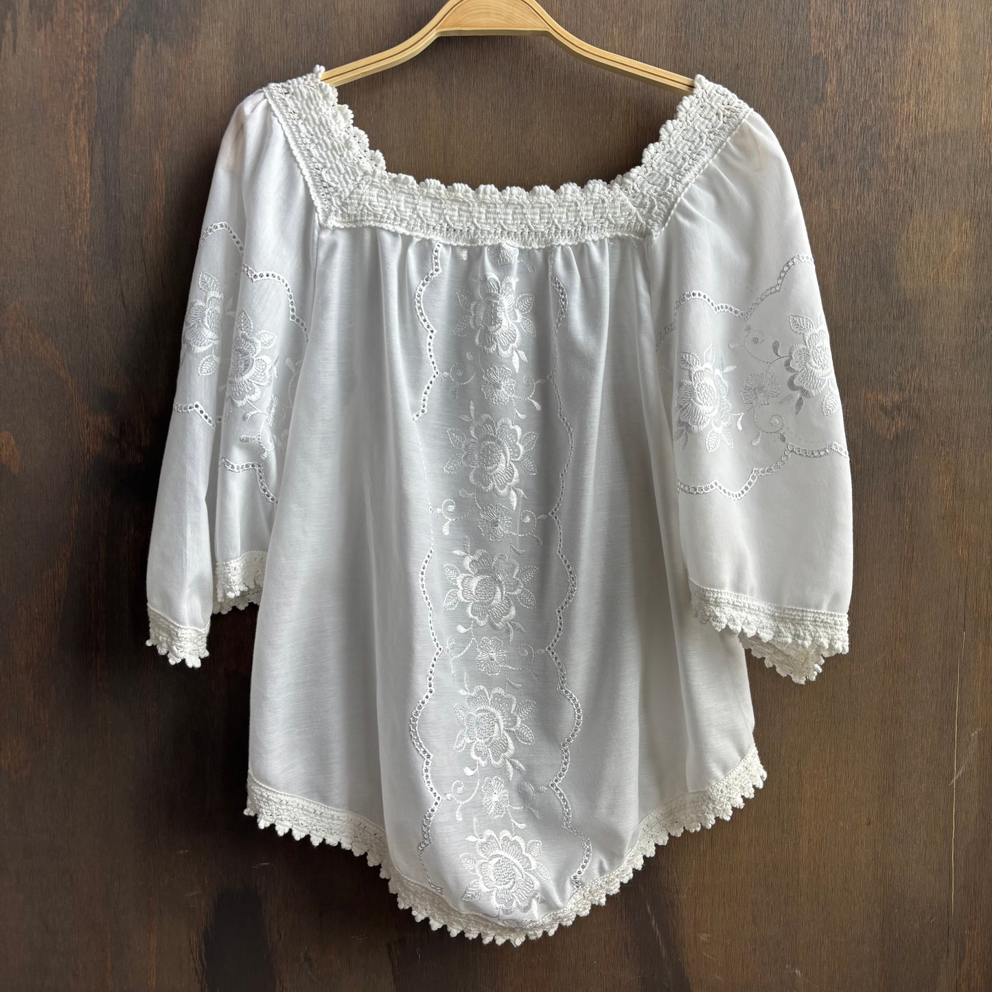 Vintage White Embroidered Blouse