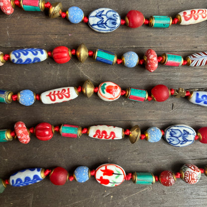 Ostrich Moon Tulip Beaded Bracelet