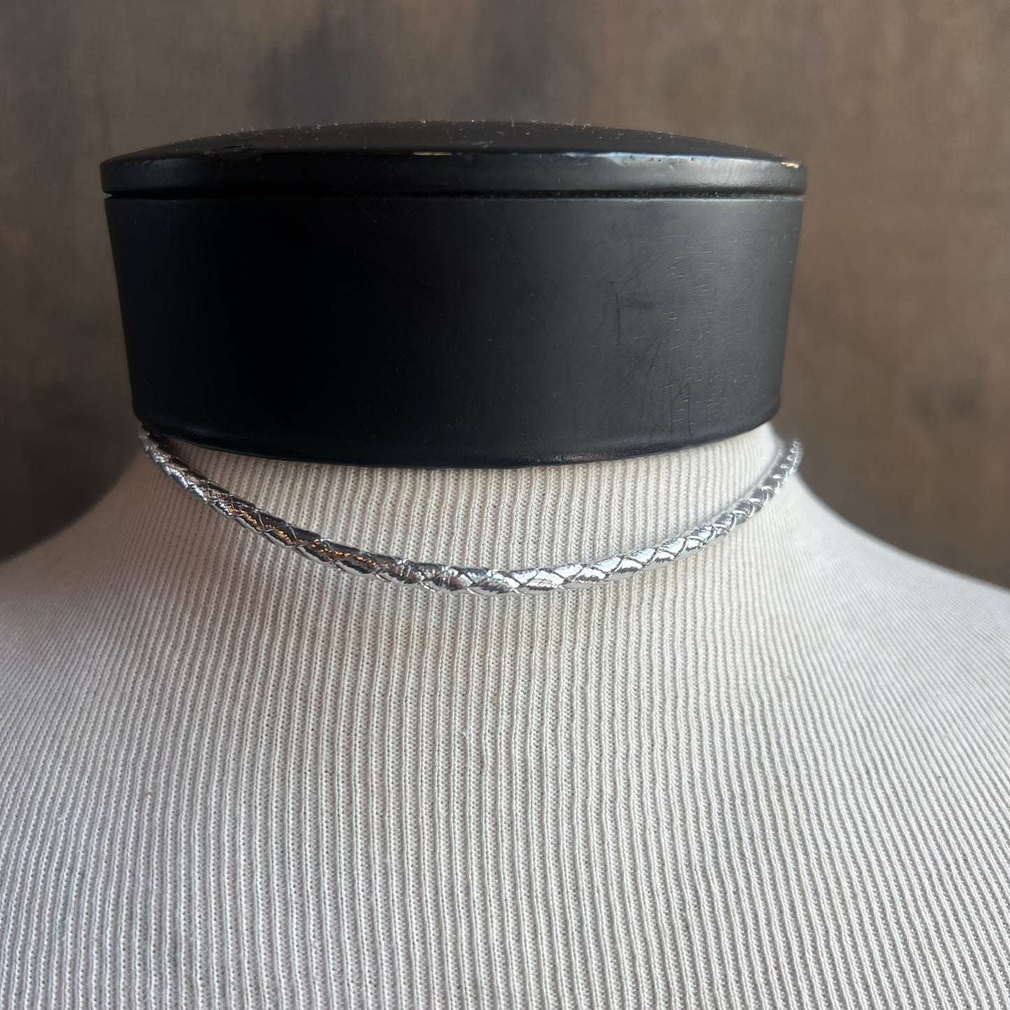 Silver Bear Bolo Tie