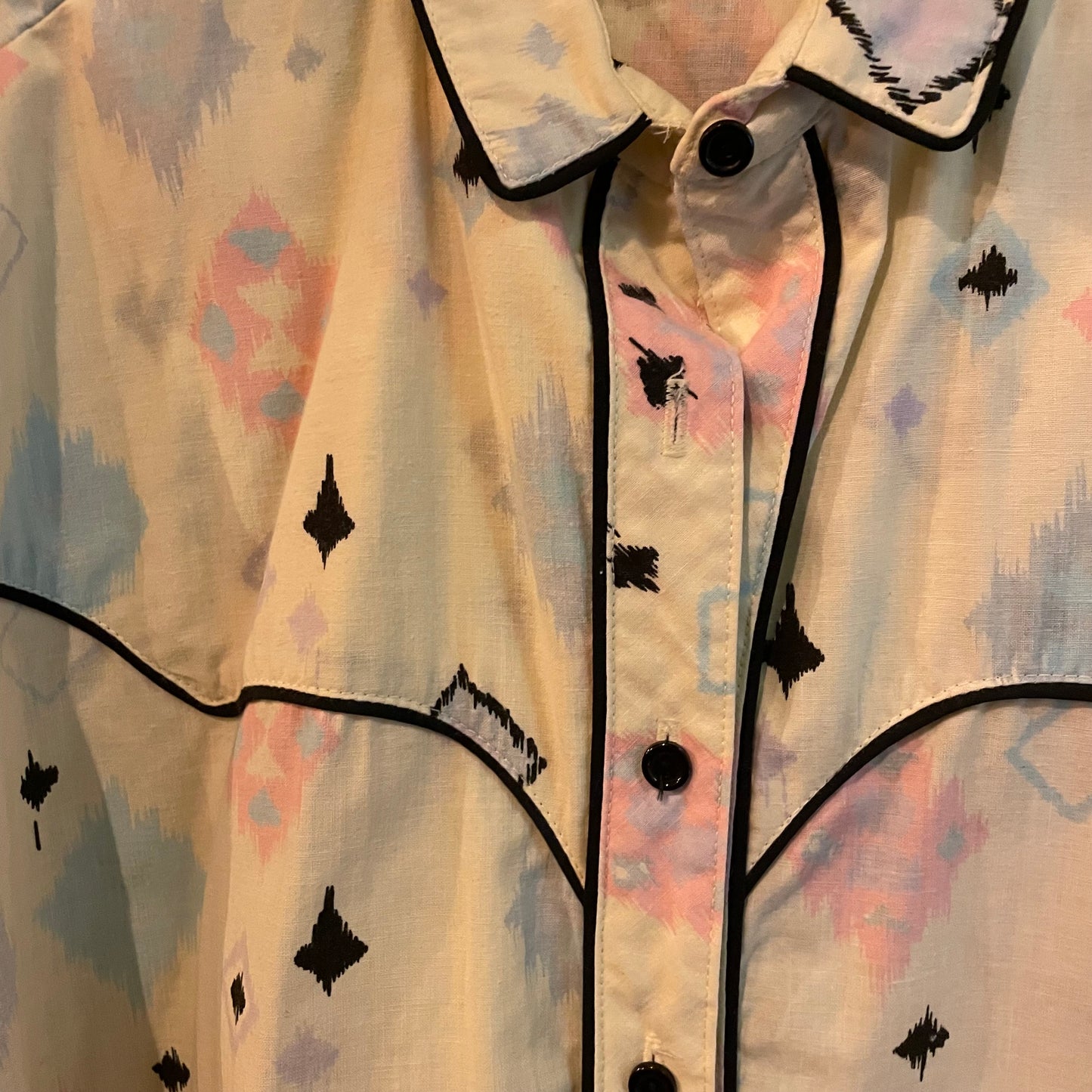 Vintage circle t button down