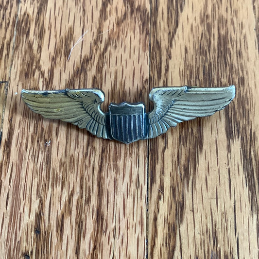 Wings Collar Pin