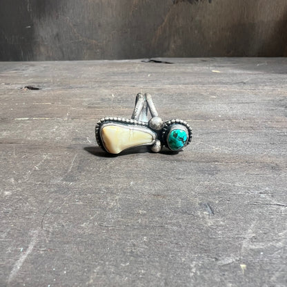 Sterling Silver Ring with Turquoise and Bear Tooth Decals