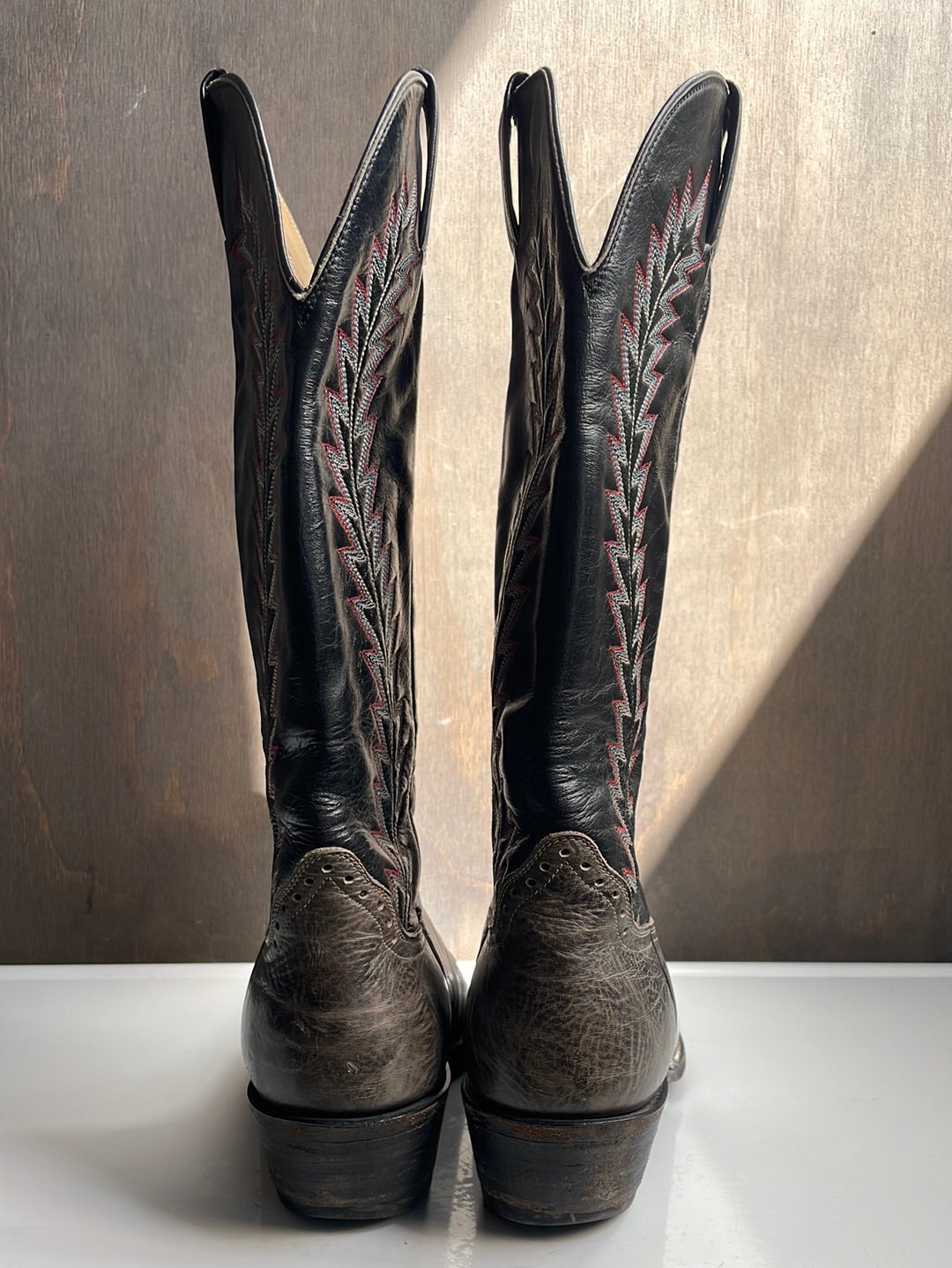 Hondo Black and Gray Boots