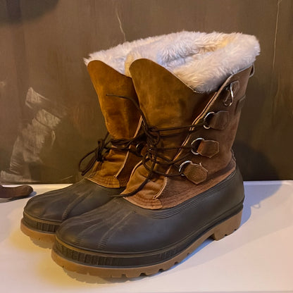 Sorel brown tan and white winter boots