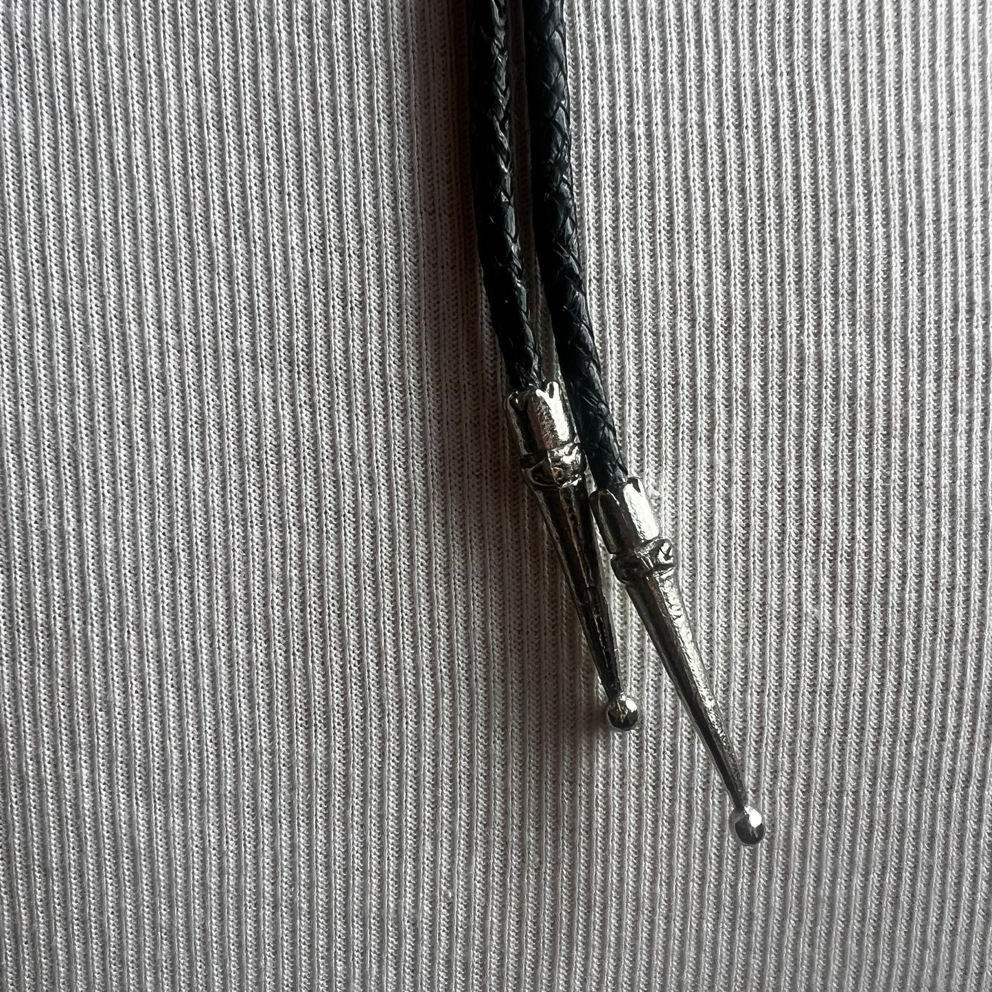 Faux Turquoise Circle Bolo Tie