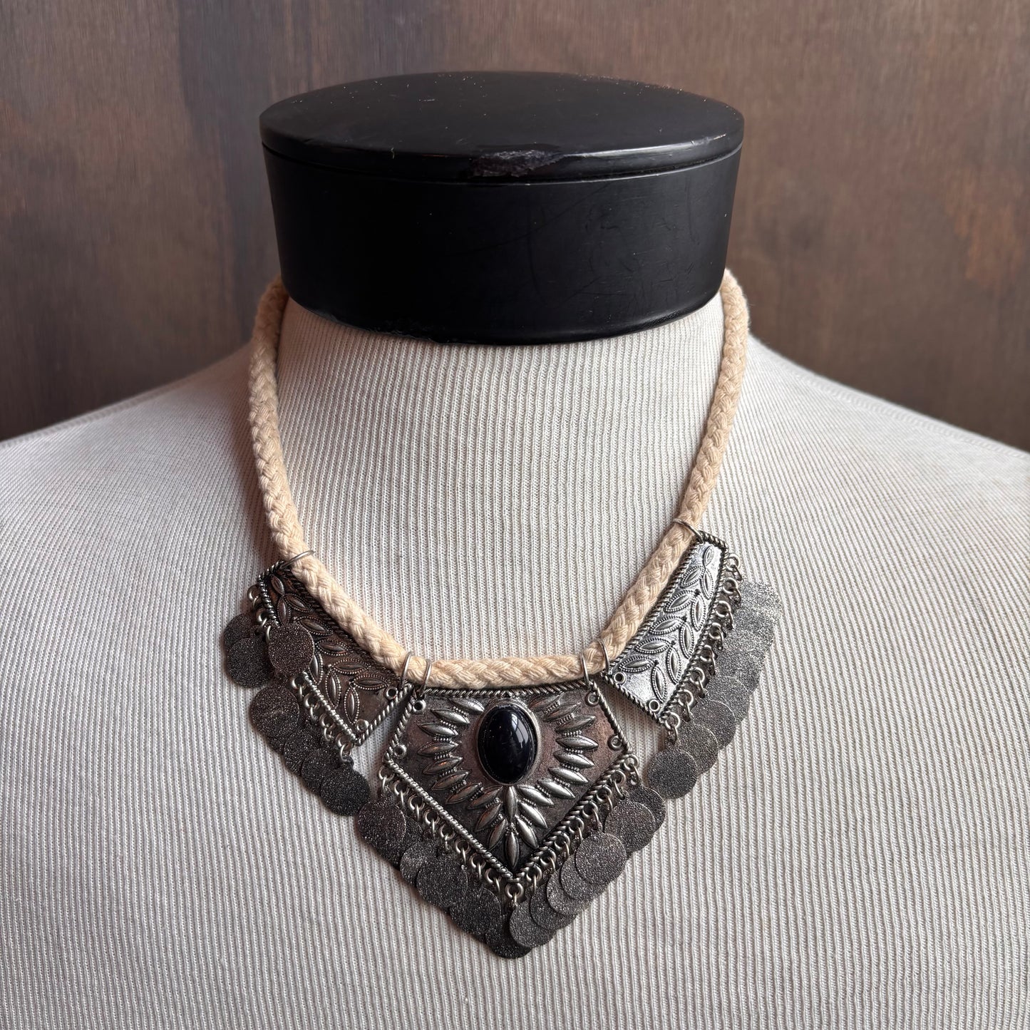 Three-Piece Metal Collar Necklace