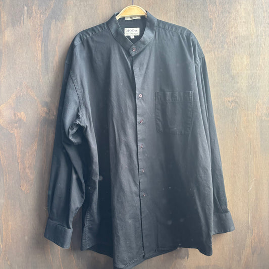 Moda Black Band Collar Button Up