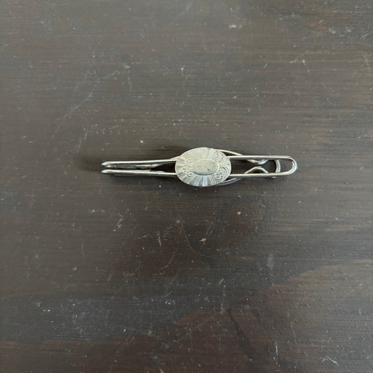 Oval Shaped Tie Clip