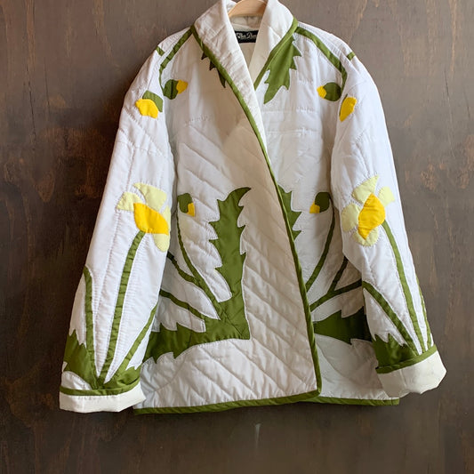 Vintage quilt coat with yellow daffodils (L)
