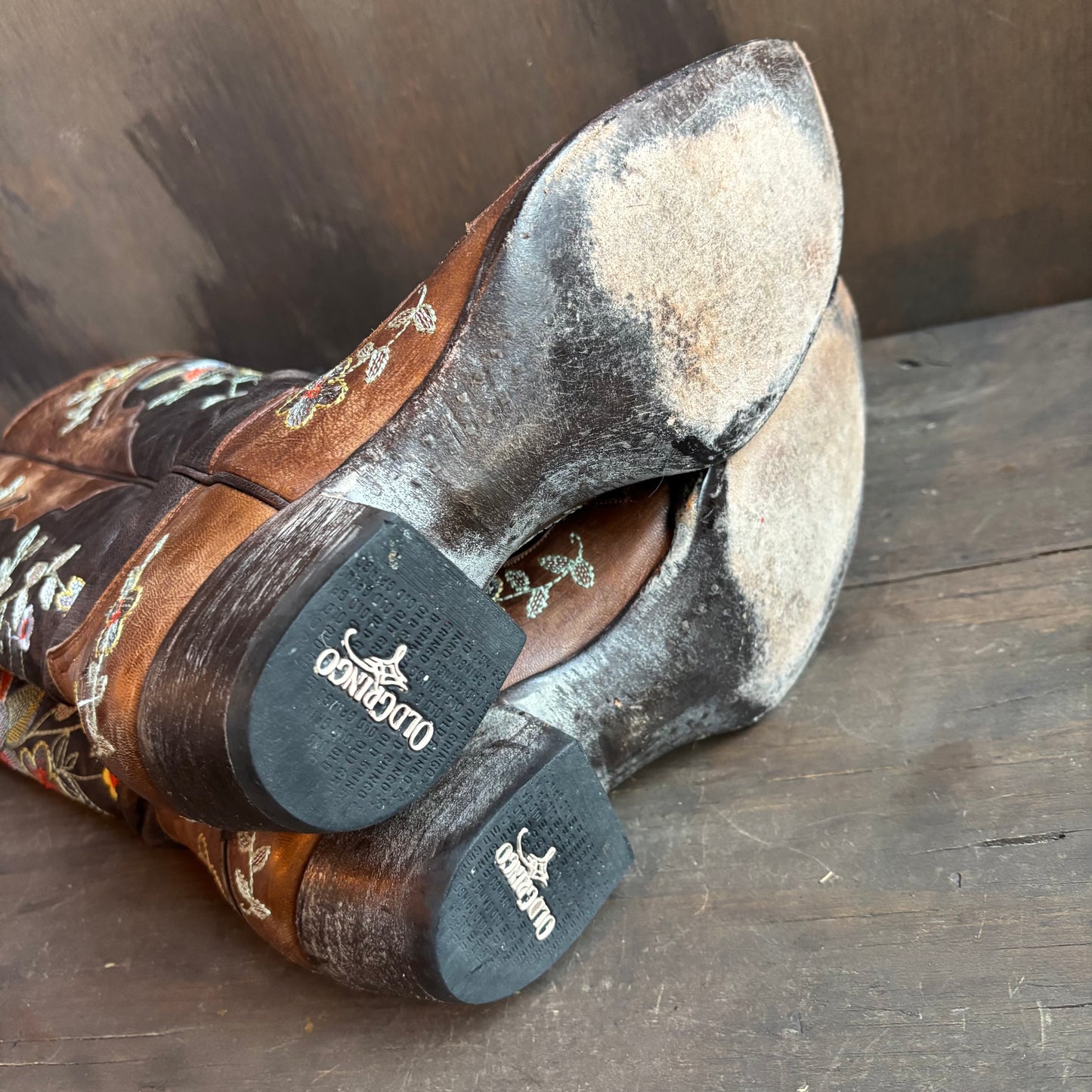 Old Gringo Embroidered Floral Boot