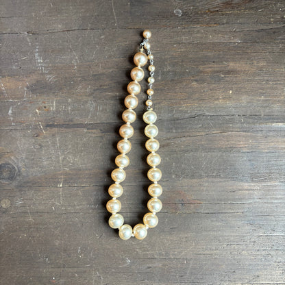 Short Costume Pearl Necklace