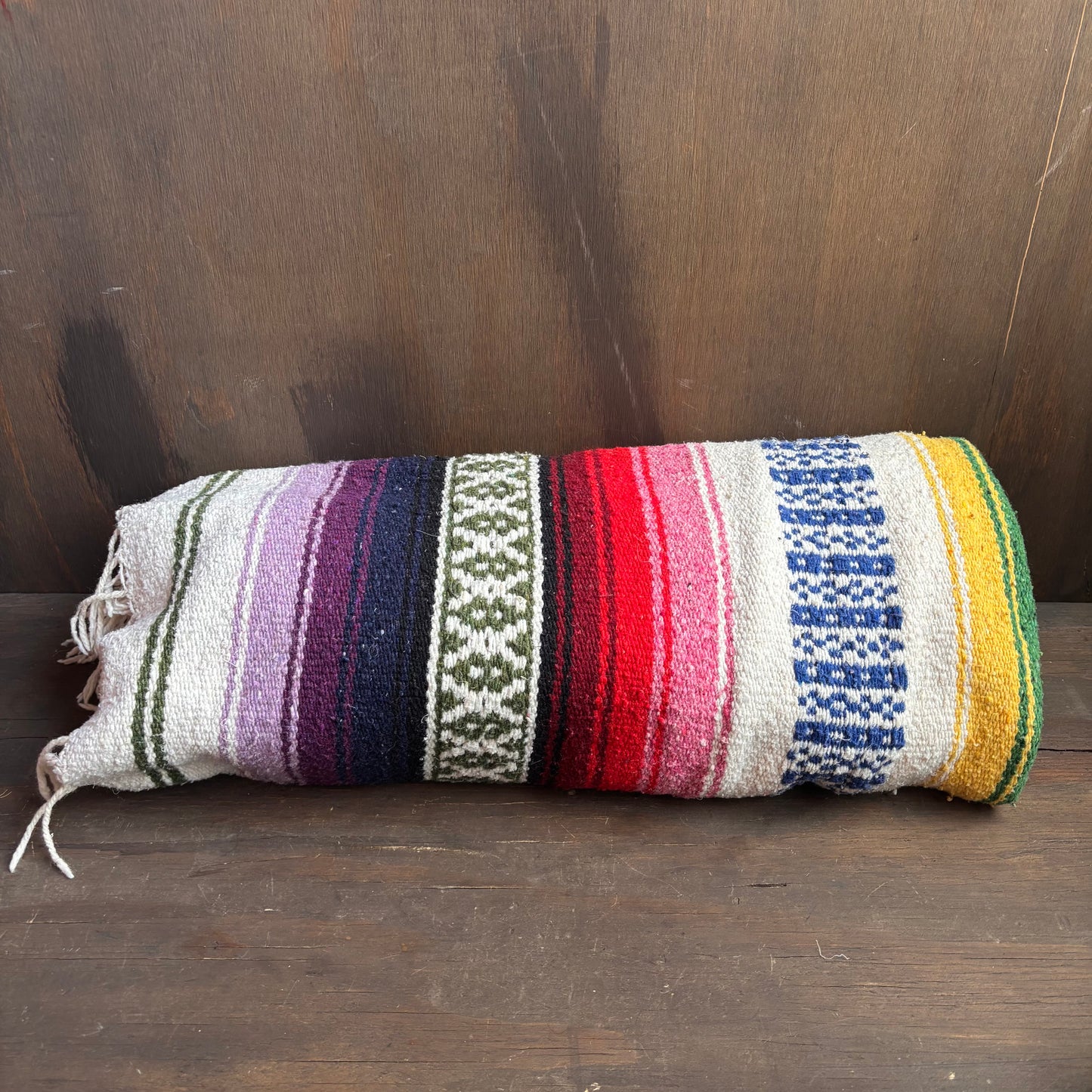 Multi-Color Falsa Blanket