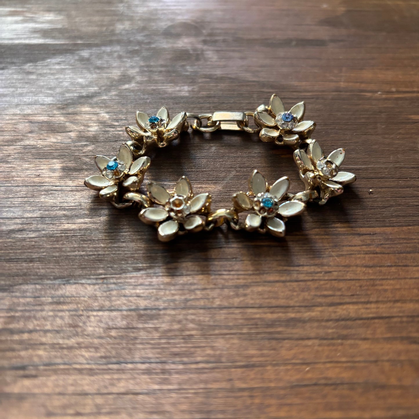 Vintage Kids Metal Flower Bracelet