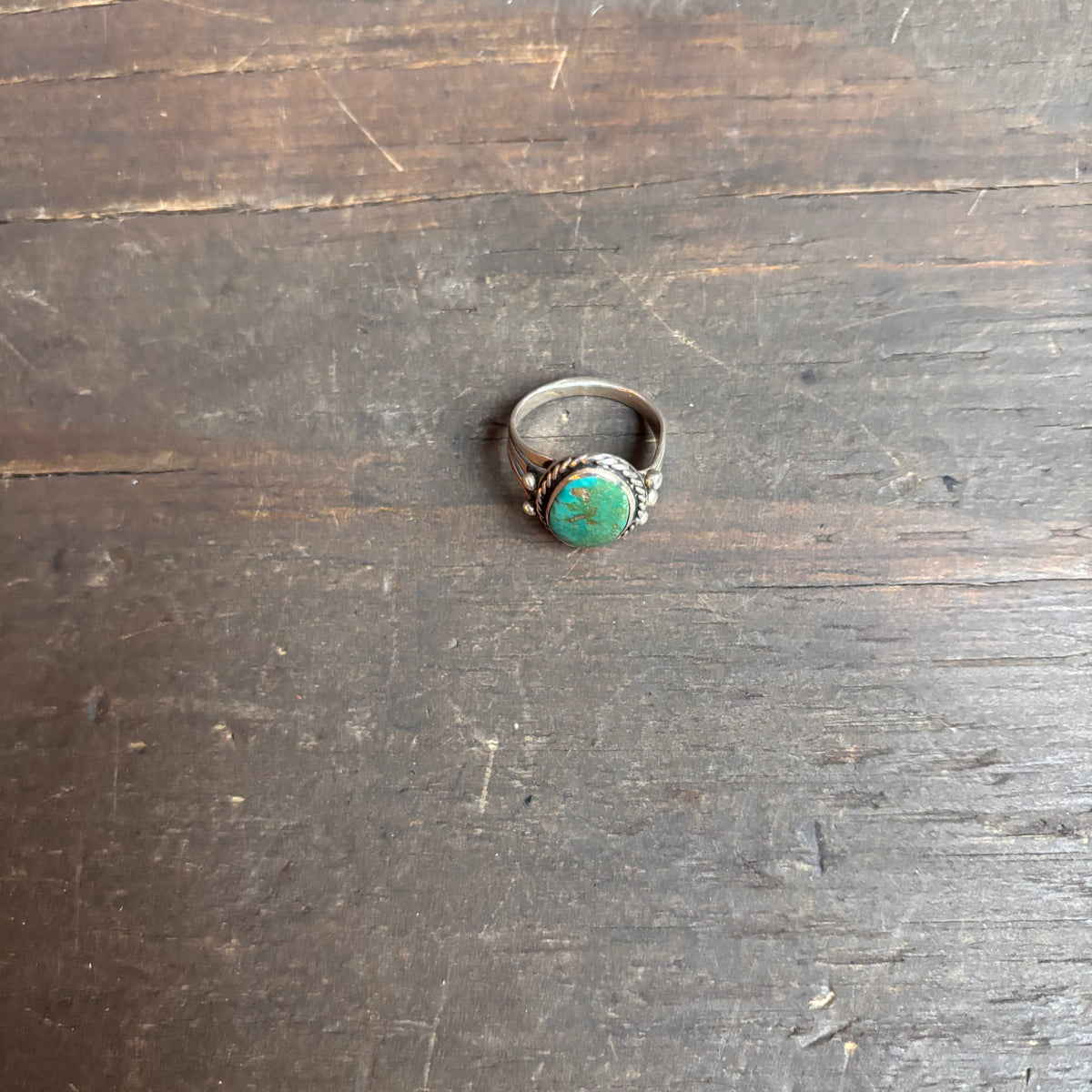 Vintage Sterling Turquoise Oval Ring
