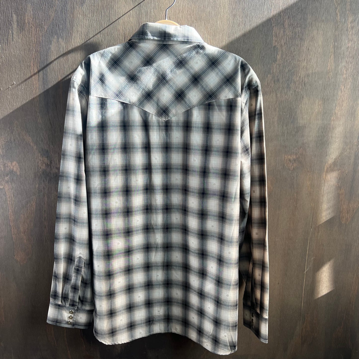 Pendelton Plaid Pearl Snap Button Up