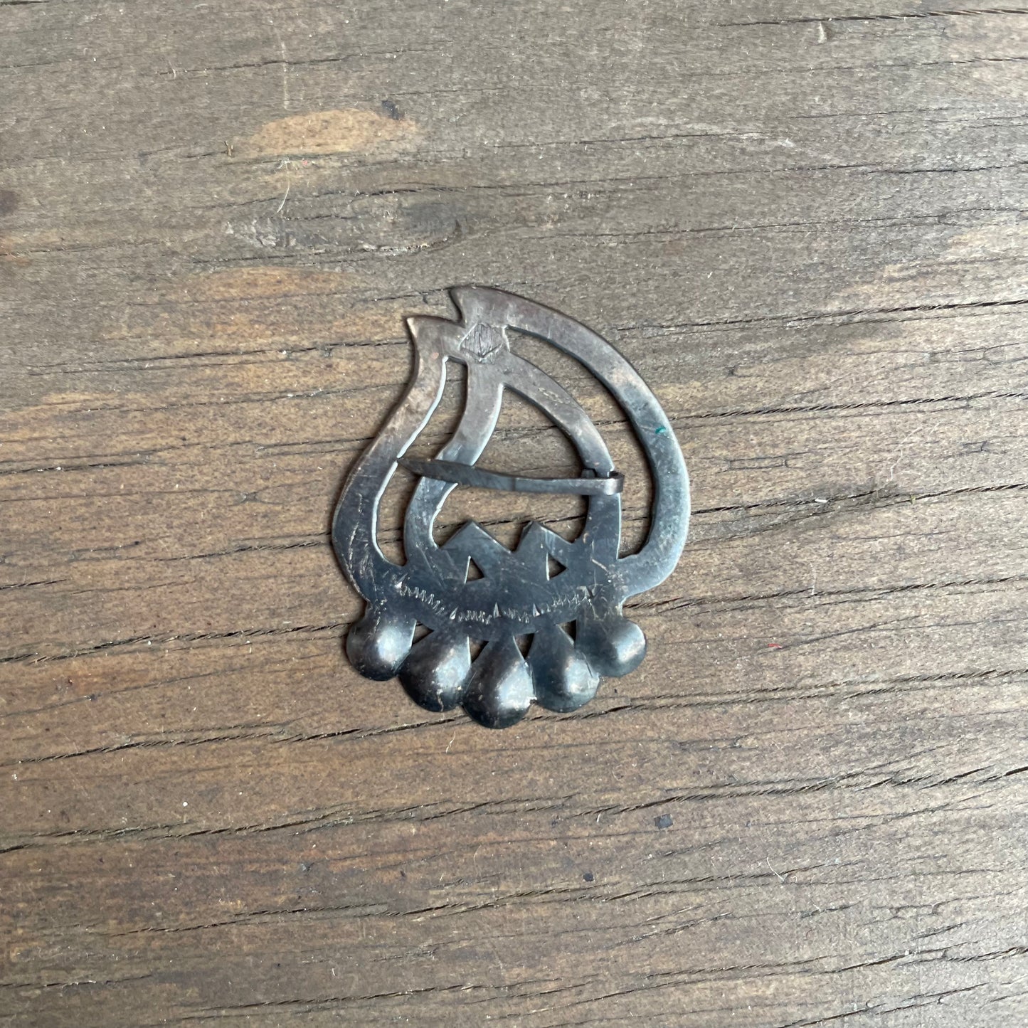 Vintage Silver Campfire Luckenbooth Brooch