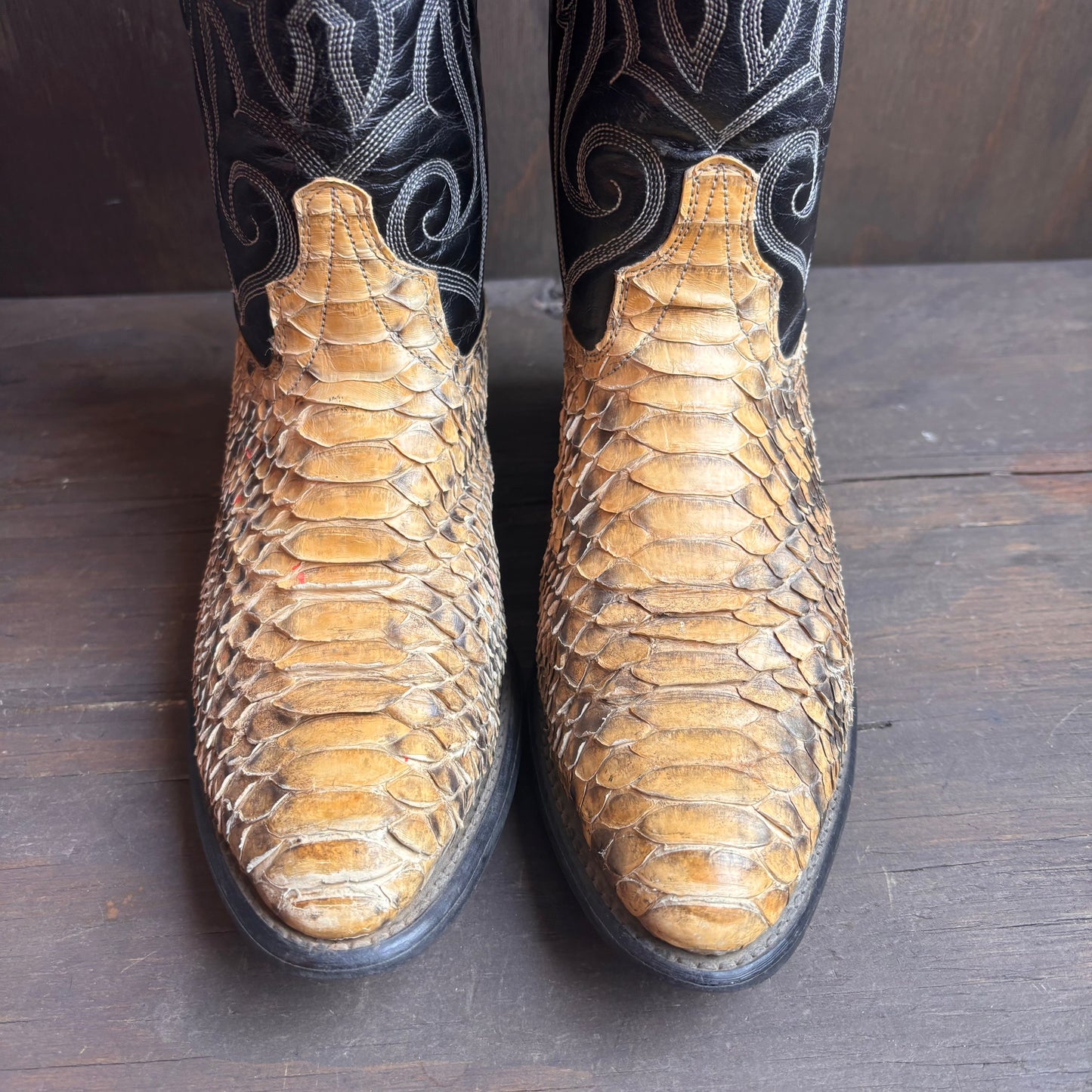 Laredo Reptile Foot Boots