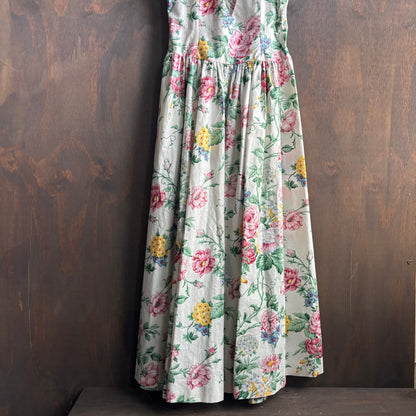Sleeveless Floral Maxi Dress