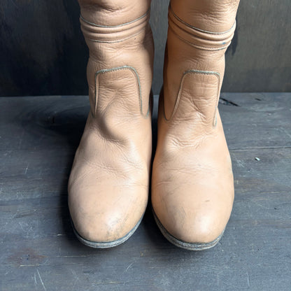 Vintage Peach Leather Horseshoe Boots