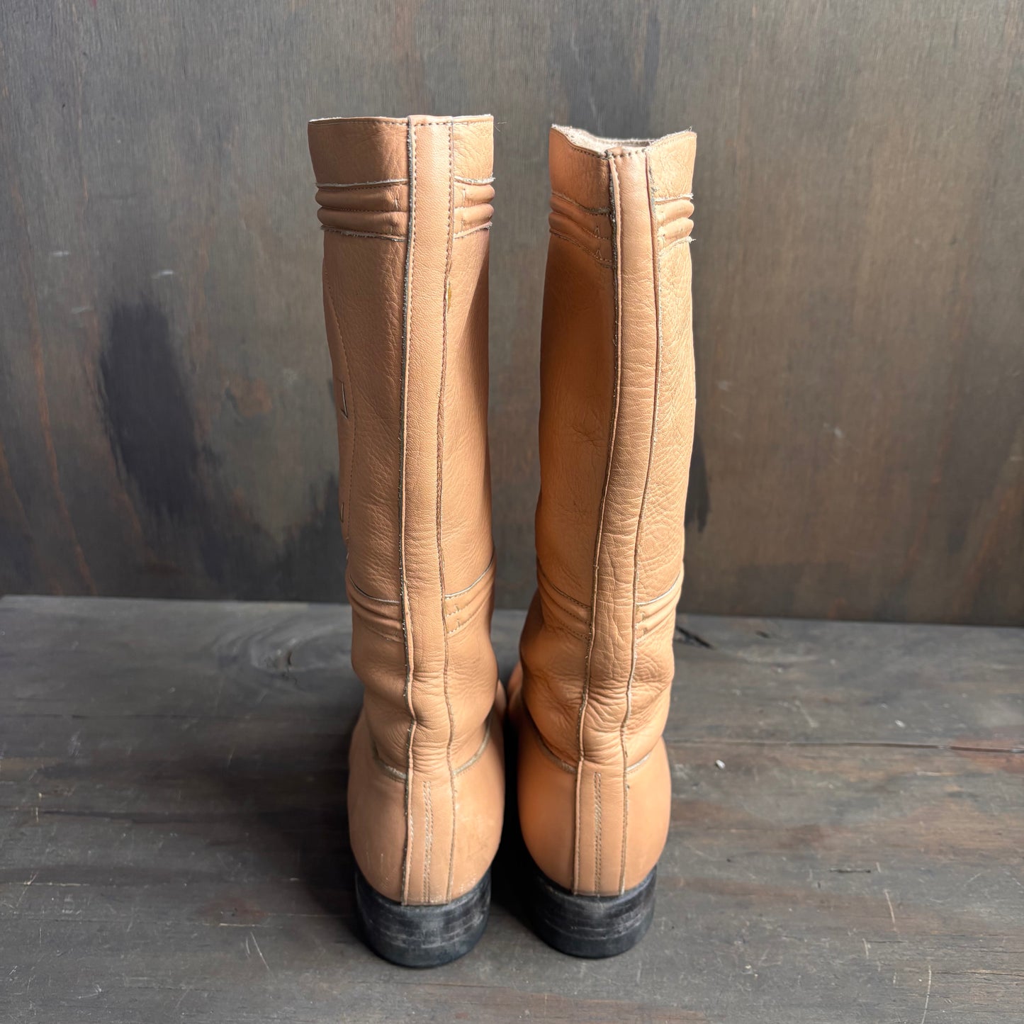 Vintage Peach Leather Horseshoe Boots