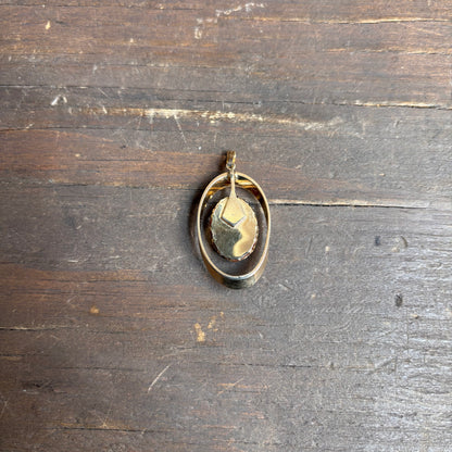 Glass Stone Oval Pendant