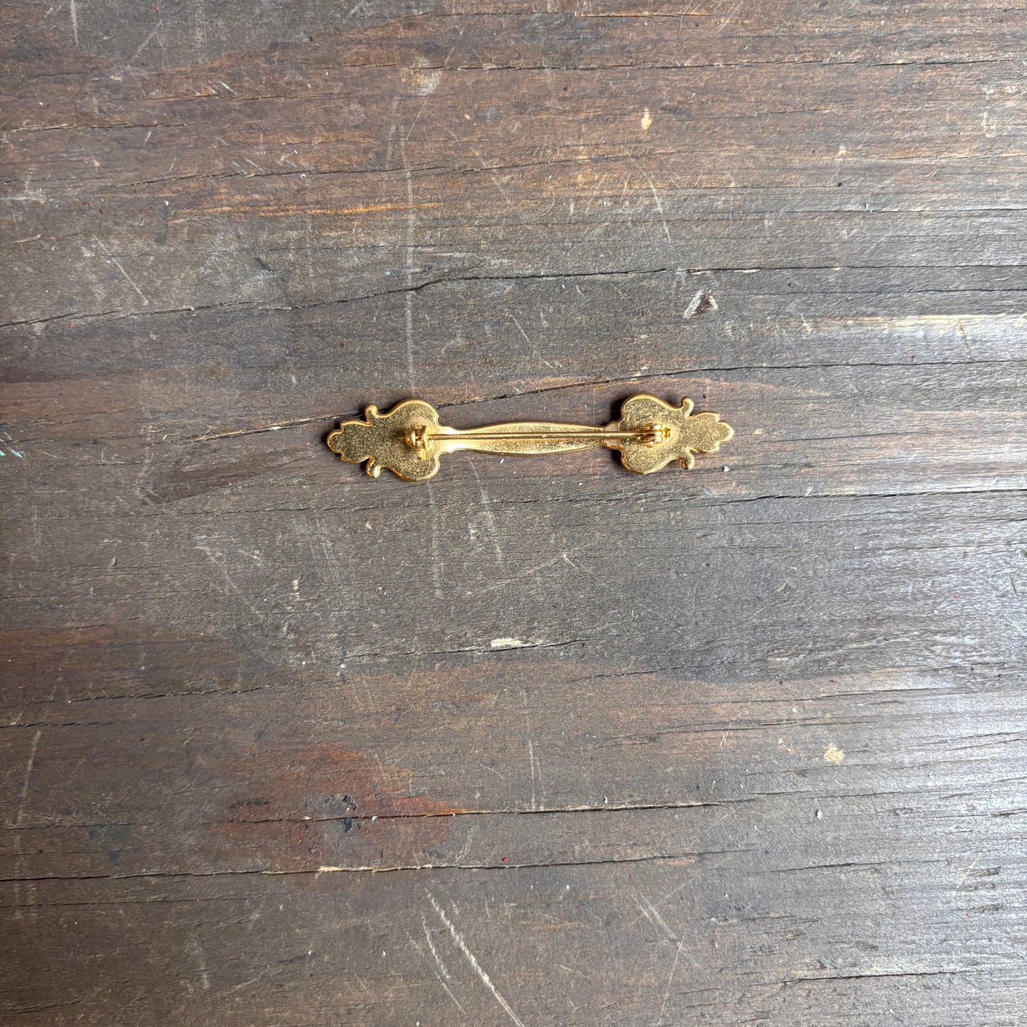 Vintage Gold Tone Pin
